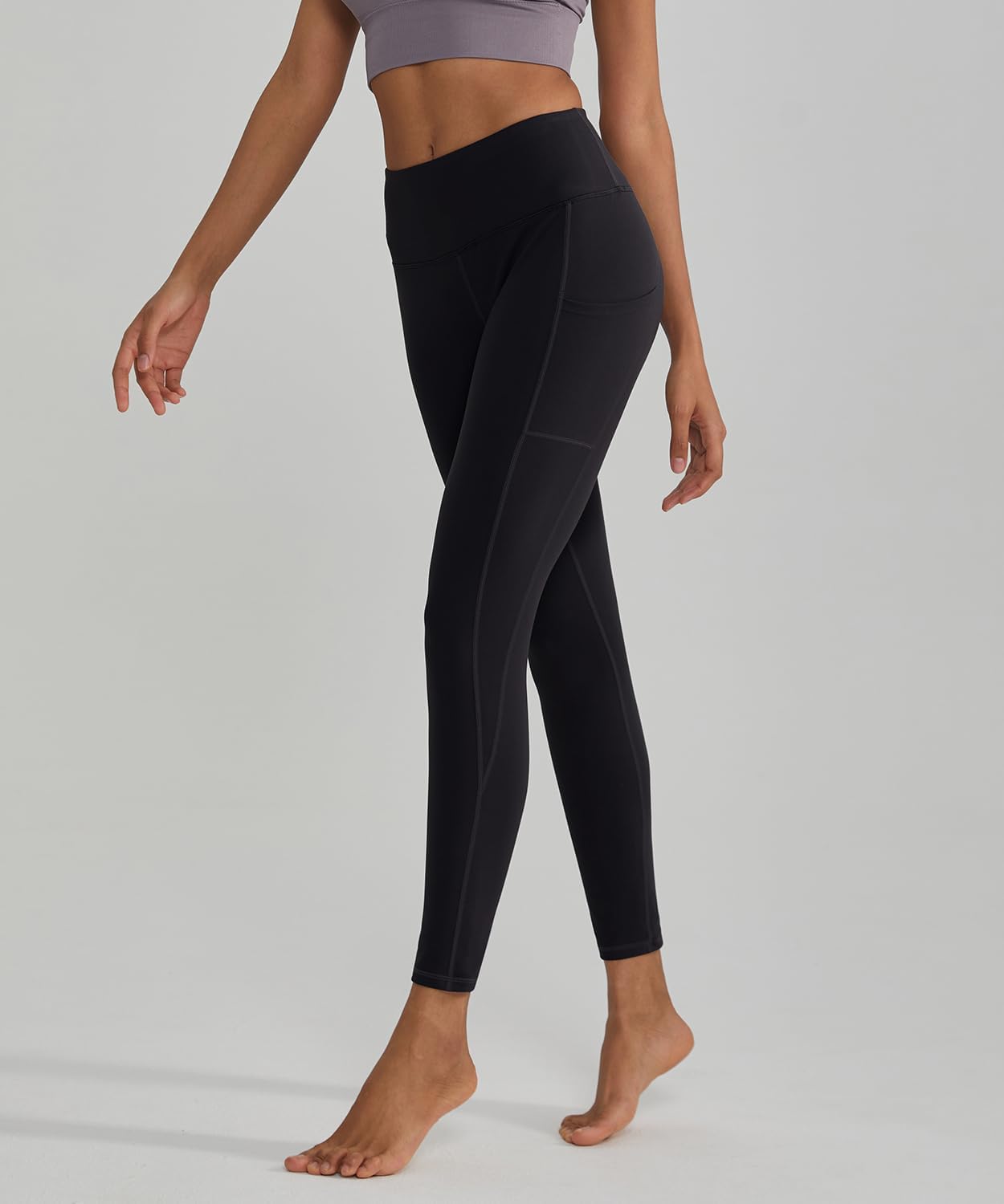 Women's Anti-Nail Yoga Leggings, Non-Transparent Tights with Phone Pockets and Tummy Control, Available in Full-Length and Capri Styles